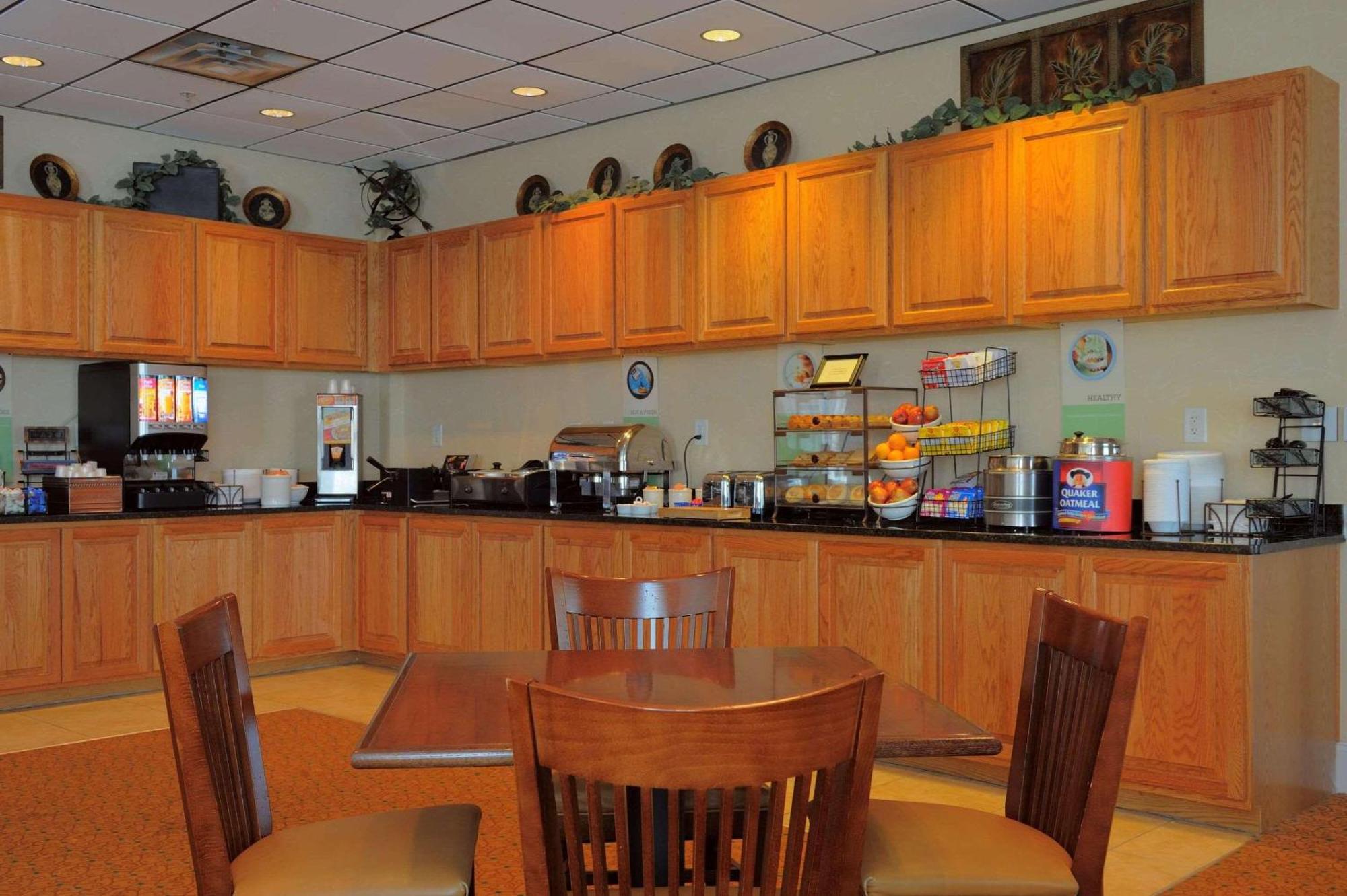 Country Inn & Suites By Radisson, Orangeburg, Sc Restaurant photo